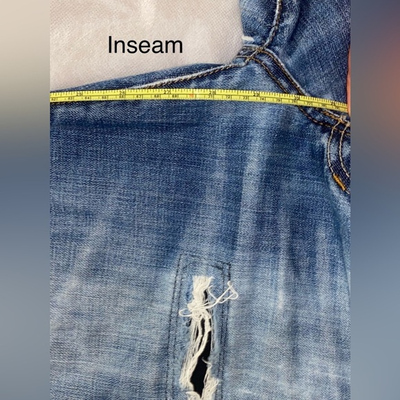 Men's Distressed Blue Jeans. Buffalo 🦬 jeans. Made in USA 🇺🇸 - Picture 7 of 7